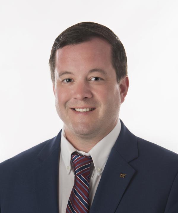 Staff photo of Wes Fernandez